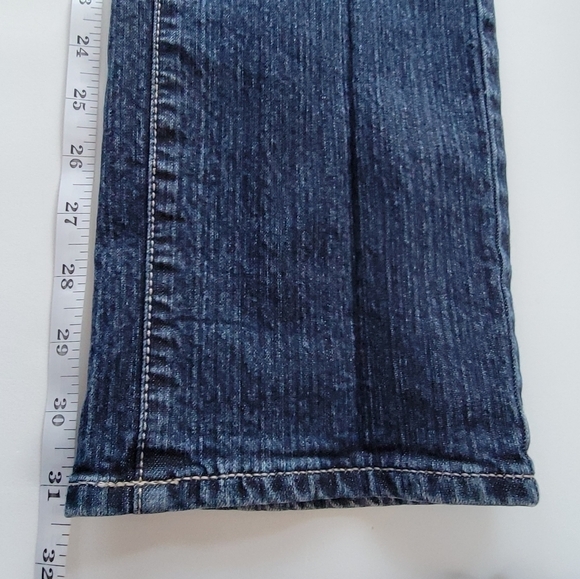 EUC Calvin Klein Darker Wash Jeans Size 28/6 - Picture 8 of 8